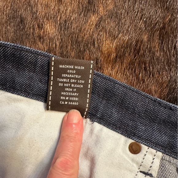 7 4 All Mankind Bootcut Fit Dark Wash Md Rise Zip Fly Stretch Denim Jean - Picture 7 of 8